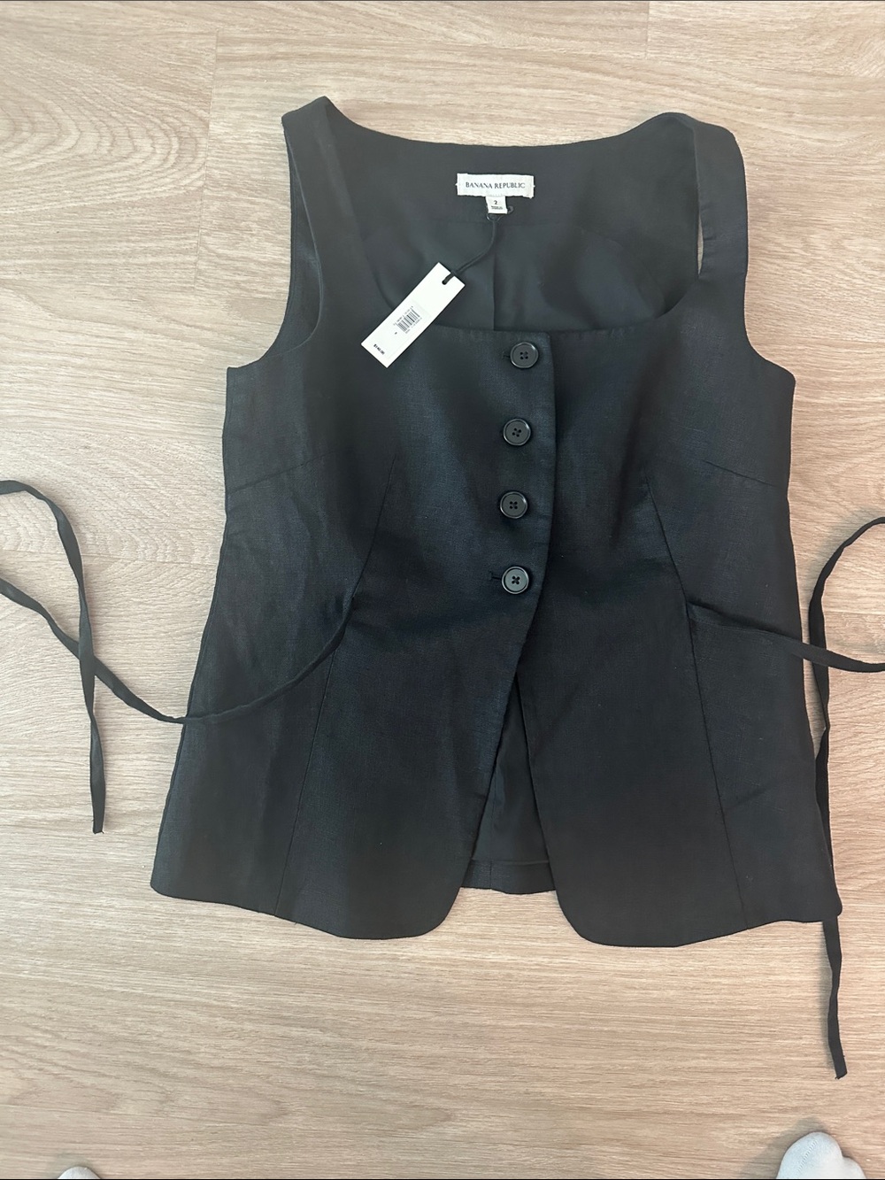 NWT Banana Republic Black Linen Sleeveless Button Vest with Side Ties
